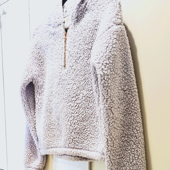 SO Fuzzy pullover sweater - Picture 3 of 5